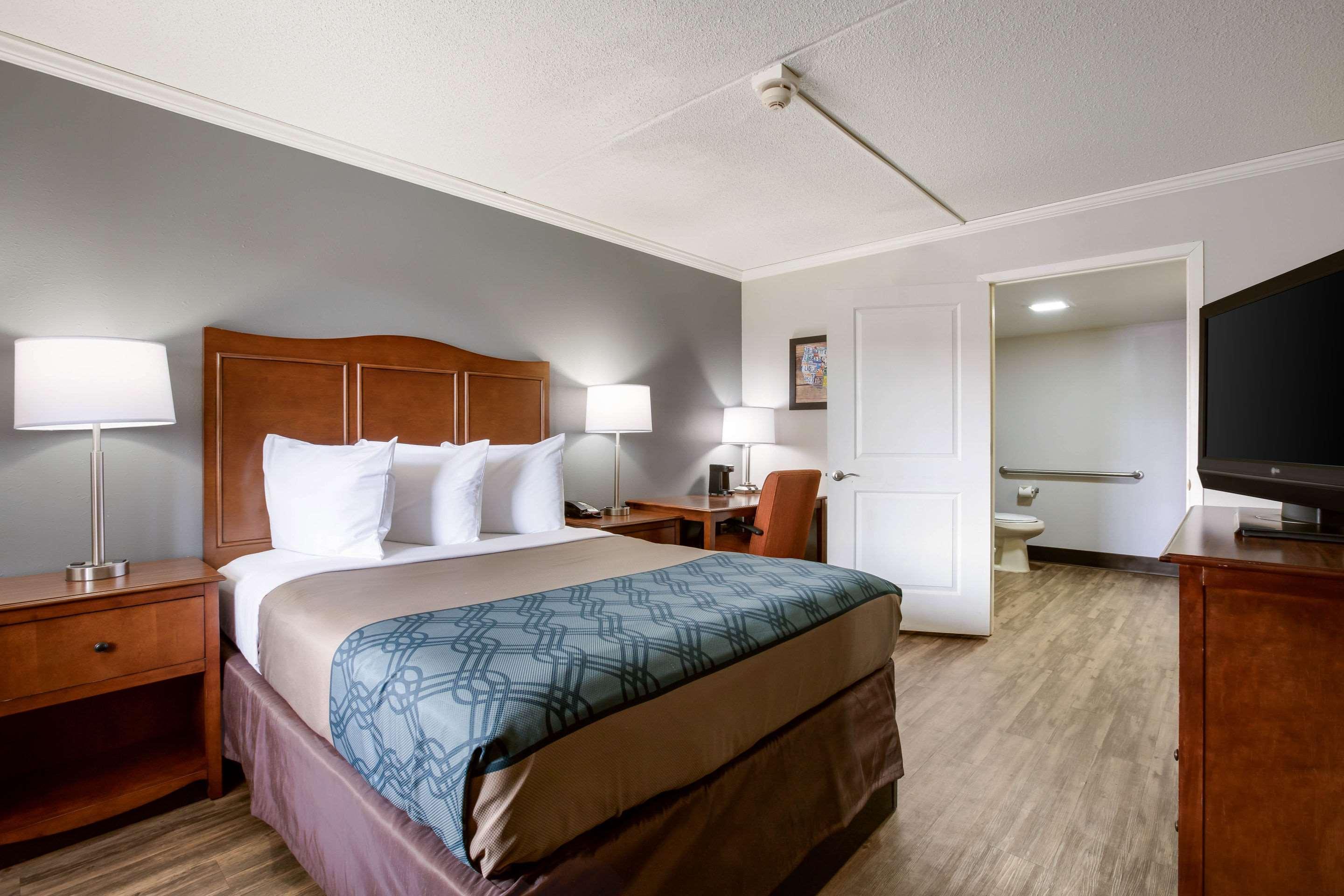 Travelodge By Wyndham Canton-Livonia Area, Mi Buitenkant foto