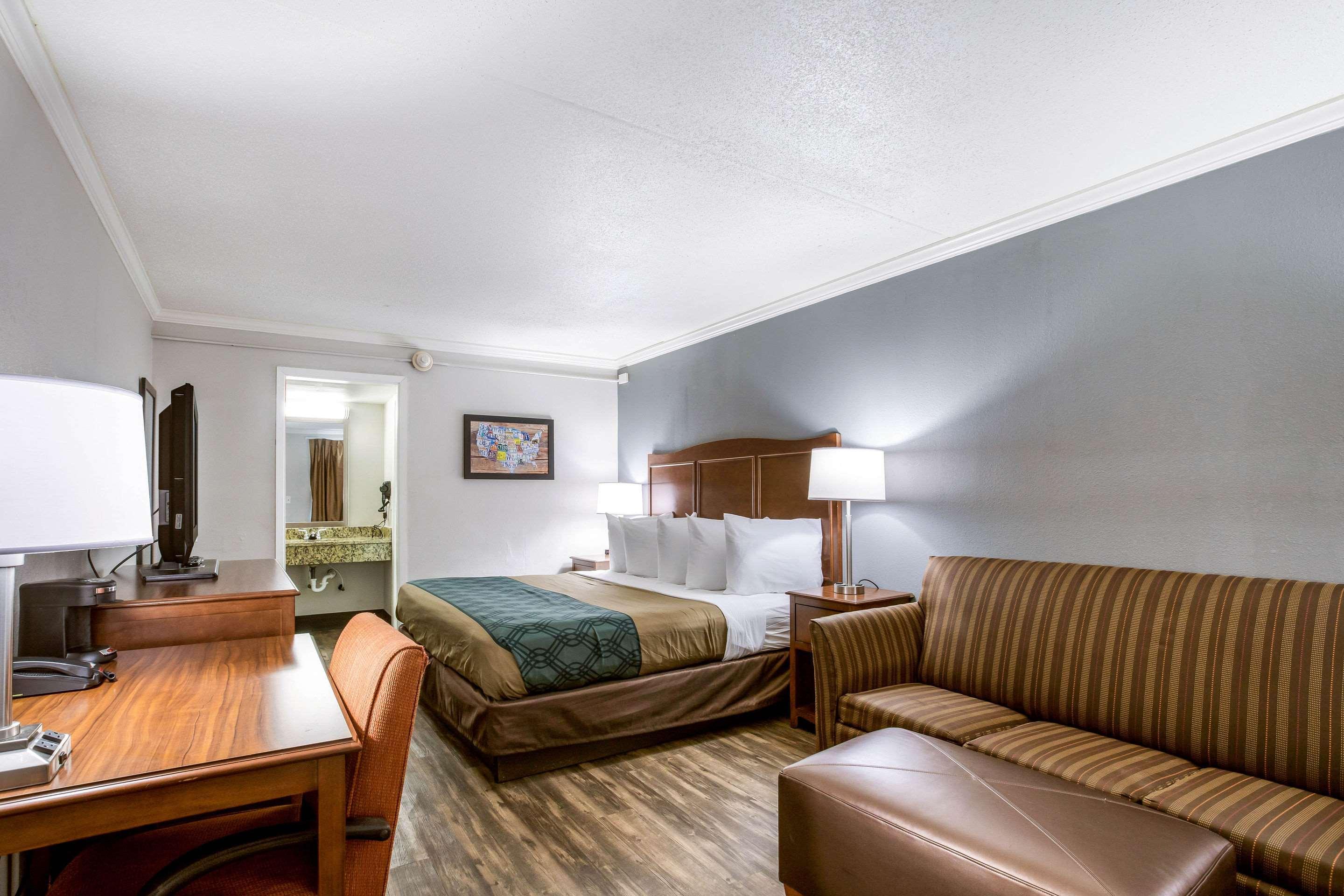Travelodge By Wyndham Canton-Livonia Area, Mi Buitenkant foto