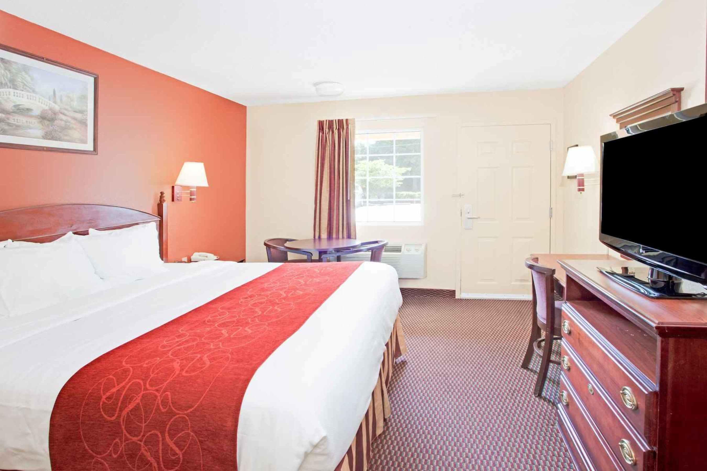 Travelodge By Wyndham Canton-Livonia Area, Mi Buitenkant foto