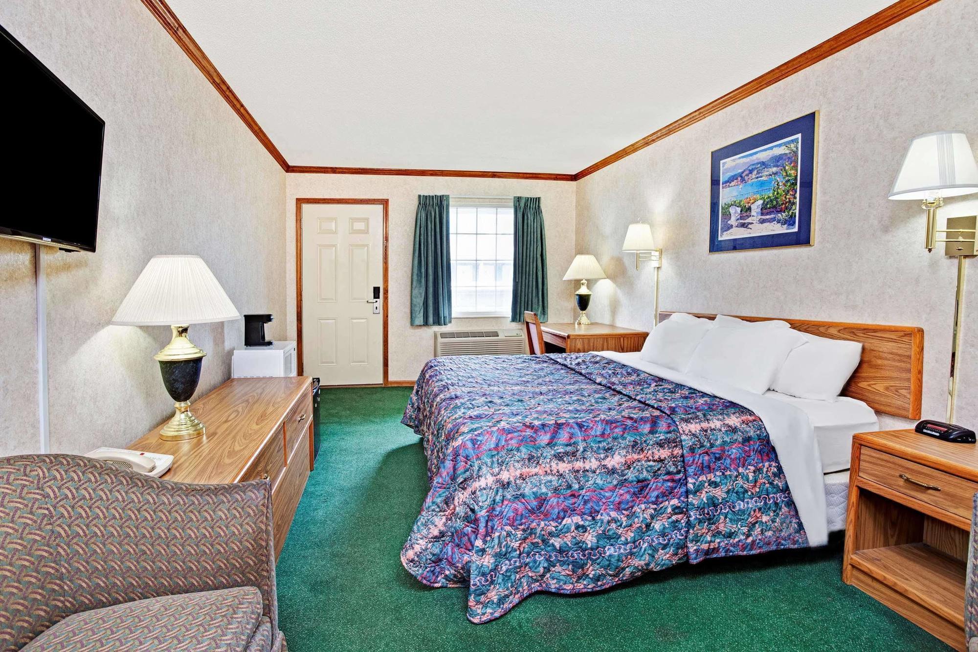 Travelodge By Wyndham Canton-Livonia Area, Mi Buitenkant foto